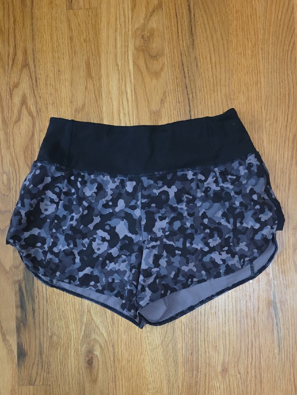Athleta Black & Gray Camo Running Shorts